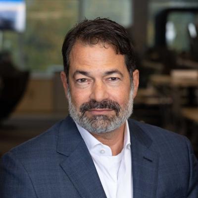 Randy Saluck, photo 2