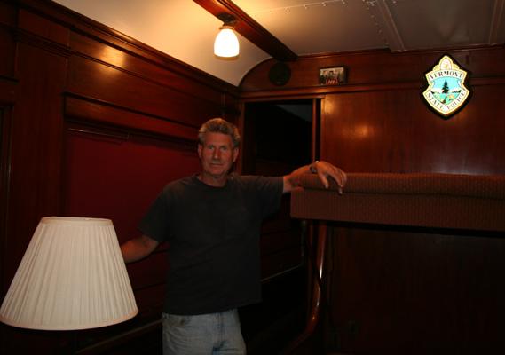 Scott Macintyre, photo 2