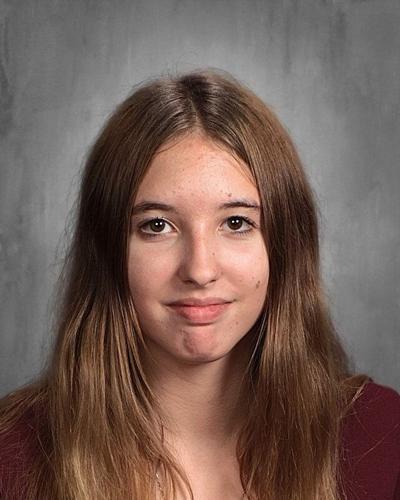 Holly Horton, photo 1