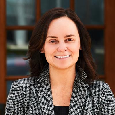 Jennifer Balades, photo 1