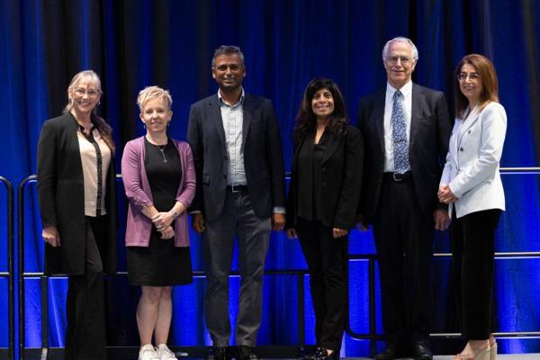 Deepak Trivedi, photo 1