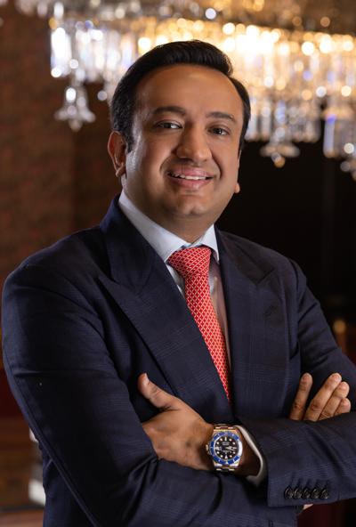 Varun Chaudhary, photo 2