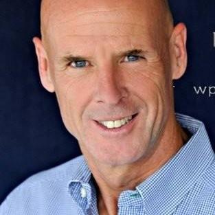 Scott McInnes, photo 1