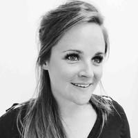 Nienke Schram - Facebook, LinkedIn