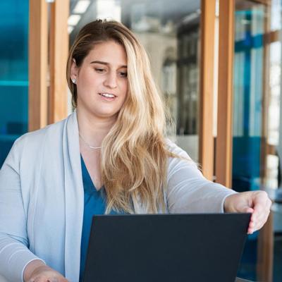 Michelle Gruner, photo 1