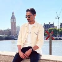 Abi Abraham, photo 2