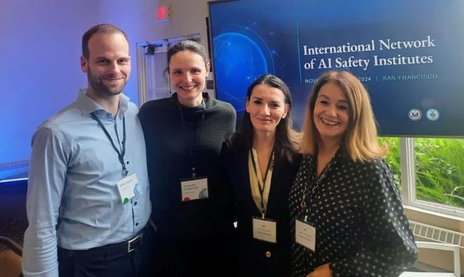 Adrian Hutter, photo 2