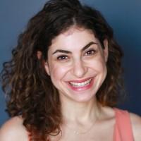 Julia Young, photo 2