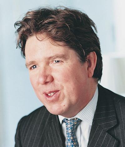 Paul Tucker, photo 1