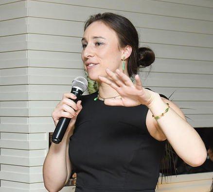 Adrienne Lever, photo 2